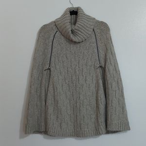 The Limited gray cape  Scandal Edition size M/L